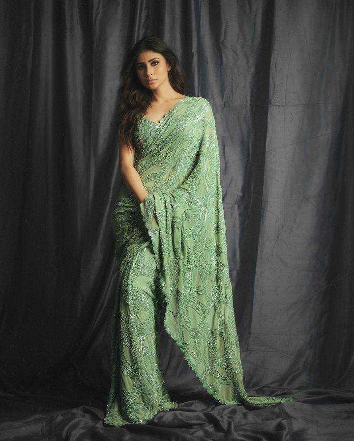 YNF FAUX GEORGETTE RST 428 SAREES BOLLYWOOD COLLECTIONS WHOLESALE PARTY WEAR GEORGETTE MOUNI ROY SAREES MANUFACTURER