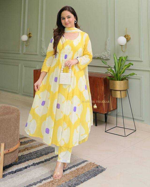 YNF GEORGETTE KESH211 LDY83 GOWNS WHOLESALE ANARKALI LONG GEORGETTE FULL SLEEVE SIMPLE GOWNS MANUFACTURER