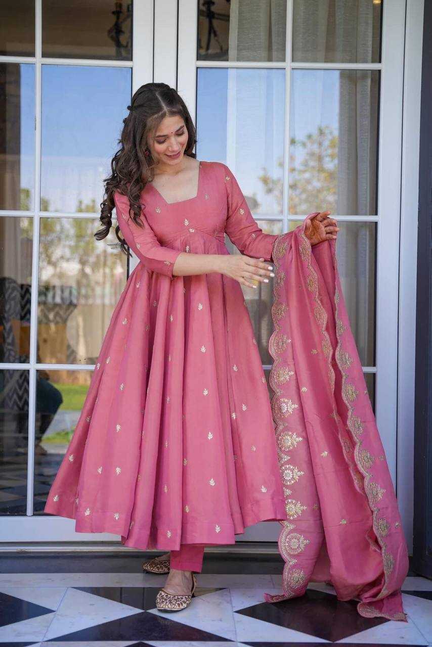 YNF CHINON KESH232 985 GOWNS WHOLESALE EMBROIDERY ANARKALI SILK FANCY GOWNS MANUFACTURER- Kapda Export