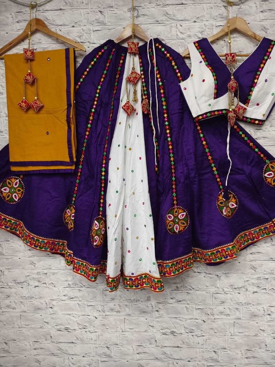 YNF COTTON KESH179 AHB78 LEHENGAS WHOLESALE TRADITIONAL CHANIYA CHOLI MANUFACTURER