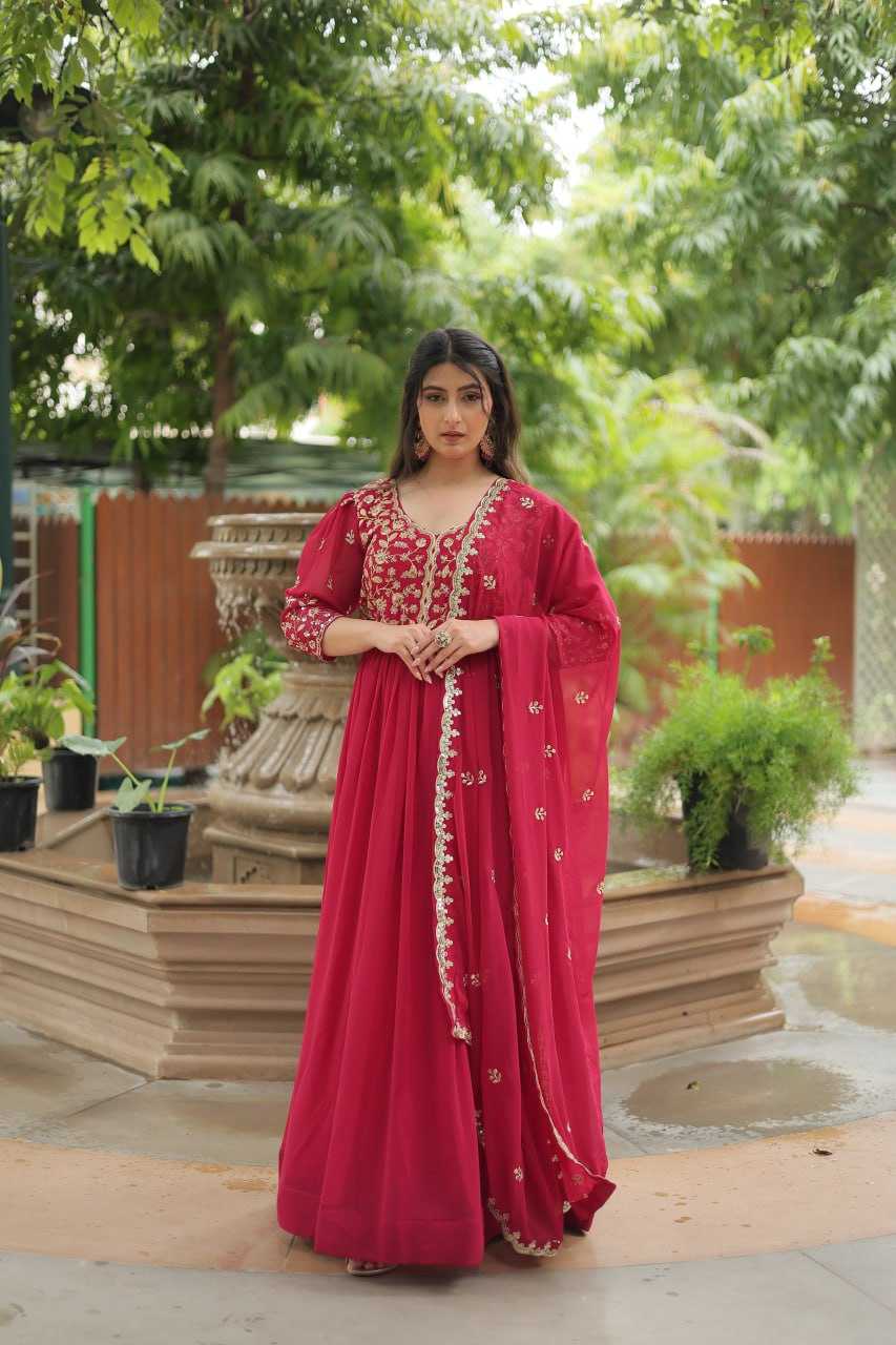 YNF FAUX BLOOMING KESH132 9208 GOWNS WHOLESALE EMBROIDERY LONG RED WEDDING GOWNS MANUFACTURER- Kapda Export