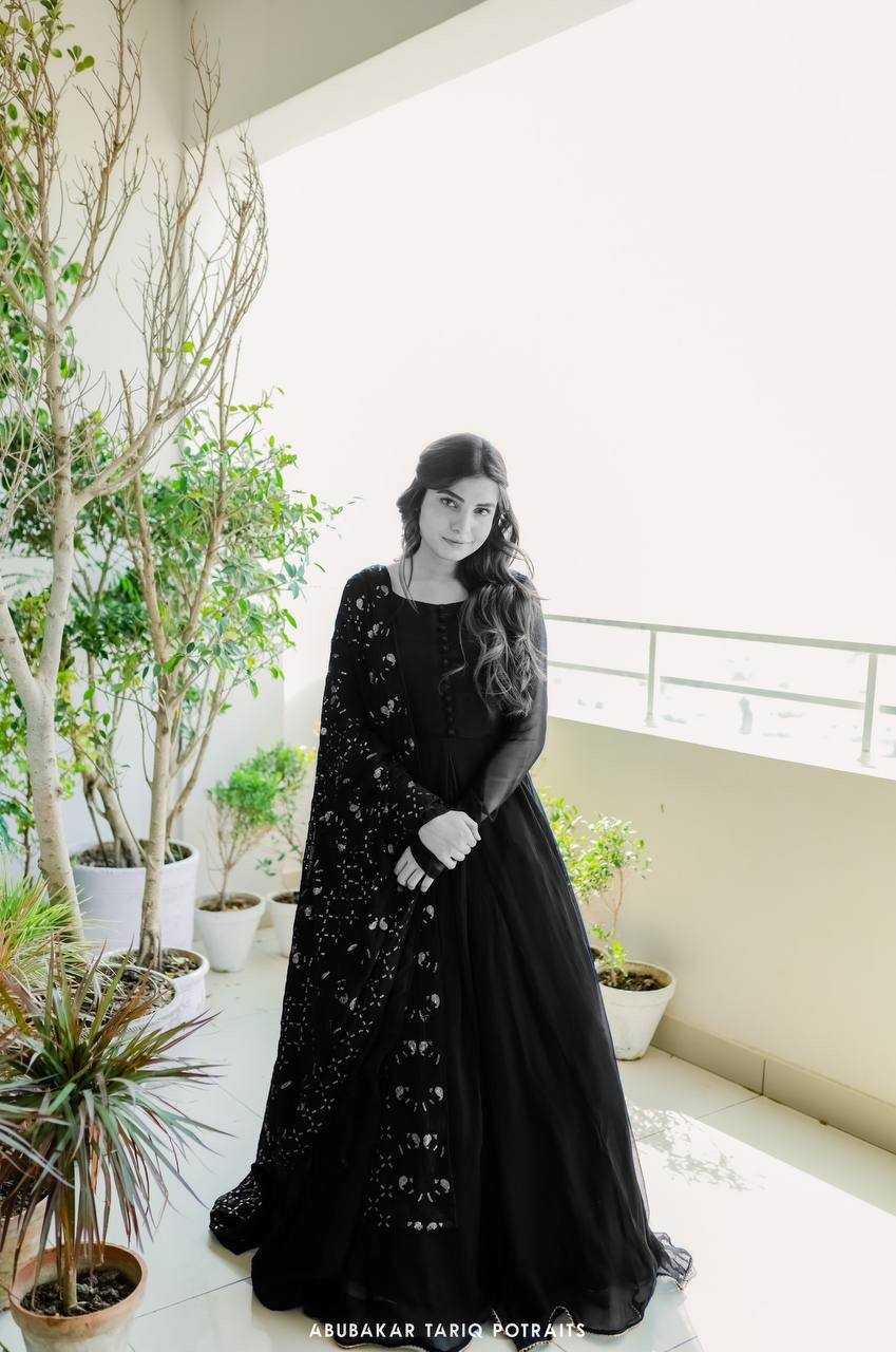 YNF GEORGETTE KESH232 920 GOWNS WHOLESALE ANARKALI GEORGETTE BLACK GOWNS MANUFACTURER- Kapda Export