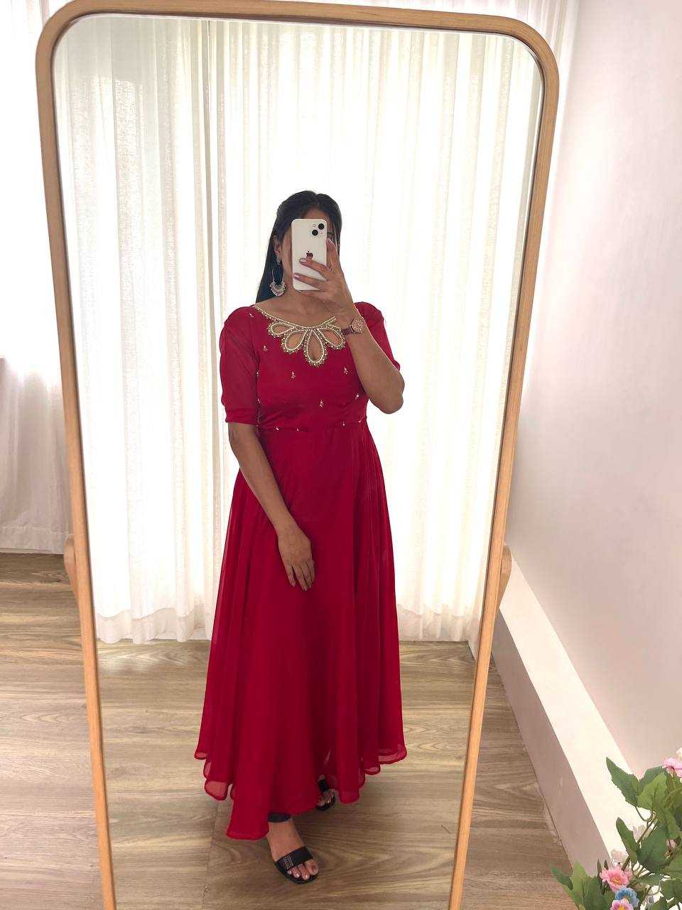 YNF GEORGETTE KESH240 393 GOWNS WHOLESALE LONG GEORGETTE RED GOWNS MANUFACTURER