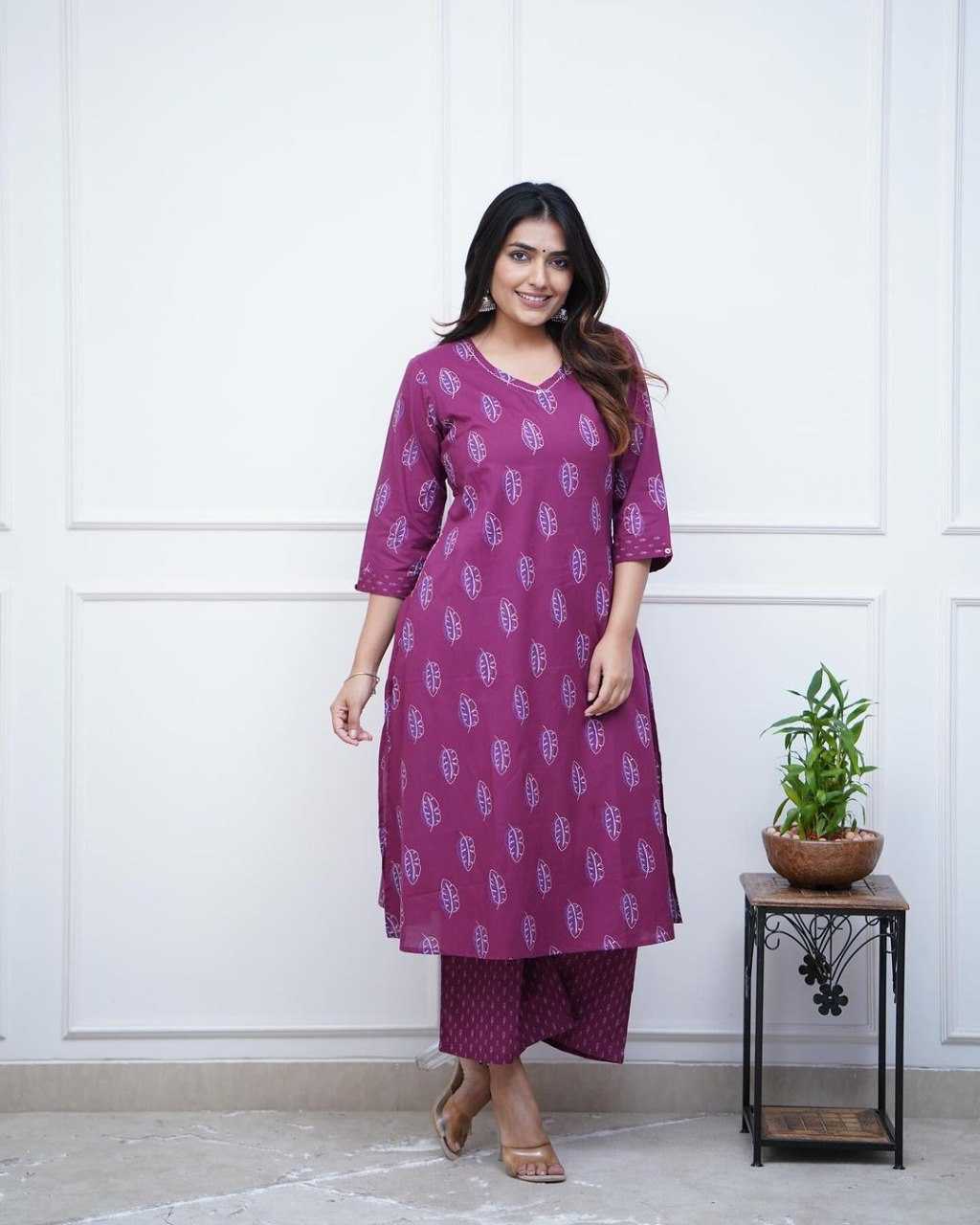 YNF MUSLIN KESH164 G64 KURTIS WHOLESALE LONG PRINTED KURTI WITH BOTTOM V-NECK LONG KURTIS MANUFACTURER- Kapda Export