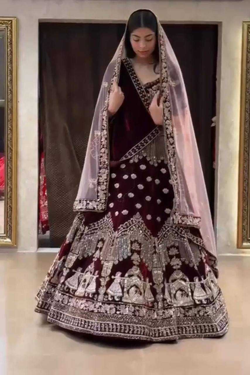 YNF VELVET RIN108 1685 LEHENGAS WHOLESALE DESIGNER BRIDAL EMBROIDERED VELVET SEQUINS LEHENGAS MANUFACTURER- Kapda Export