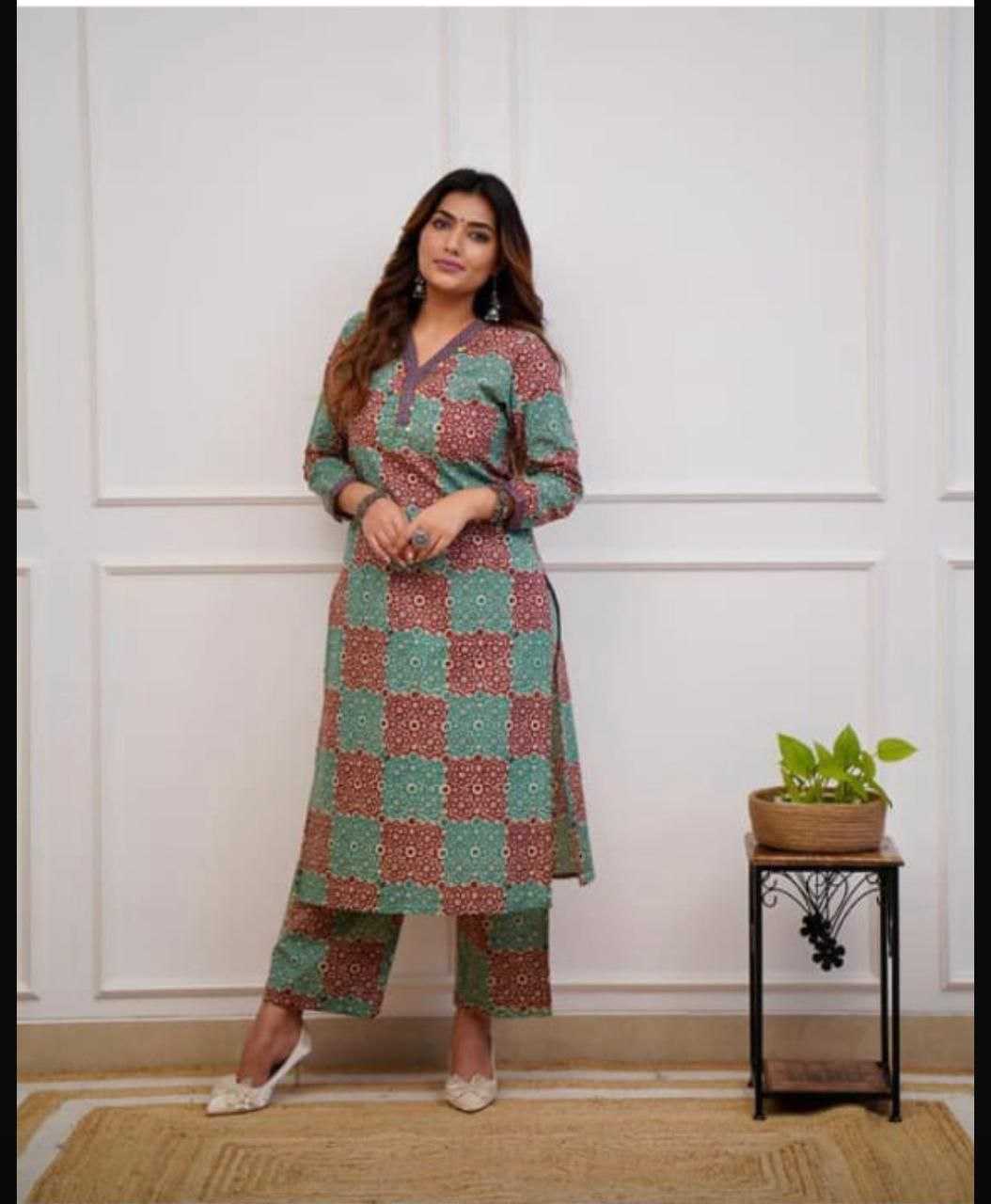 YNF COTTON RIN201 RRD47 KURTIS WHOLESALE KURTIS WITH BOTTOM PRINTED CASUAL KURTIS MANUFACTURER- Kapda Export