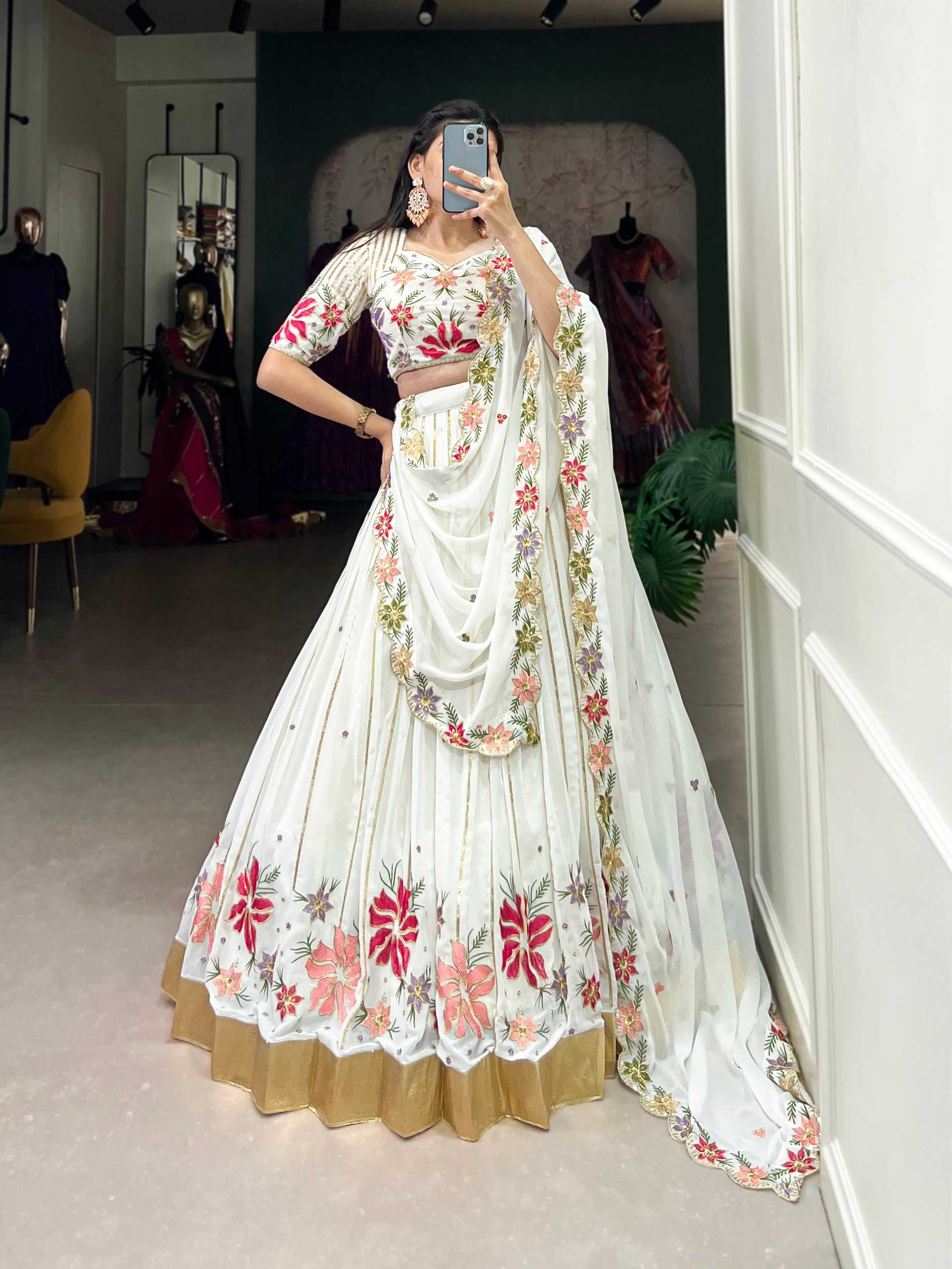 YNF GEOREGTTE KESH134 1413 LEHENGAS WHOLESALE EMBROIDERED GEOREGTTE SEQUNIS WHITE LEHENGAS MANUFACTURER- Kapda Export