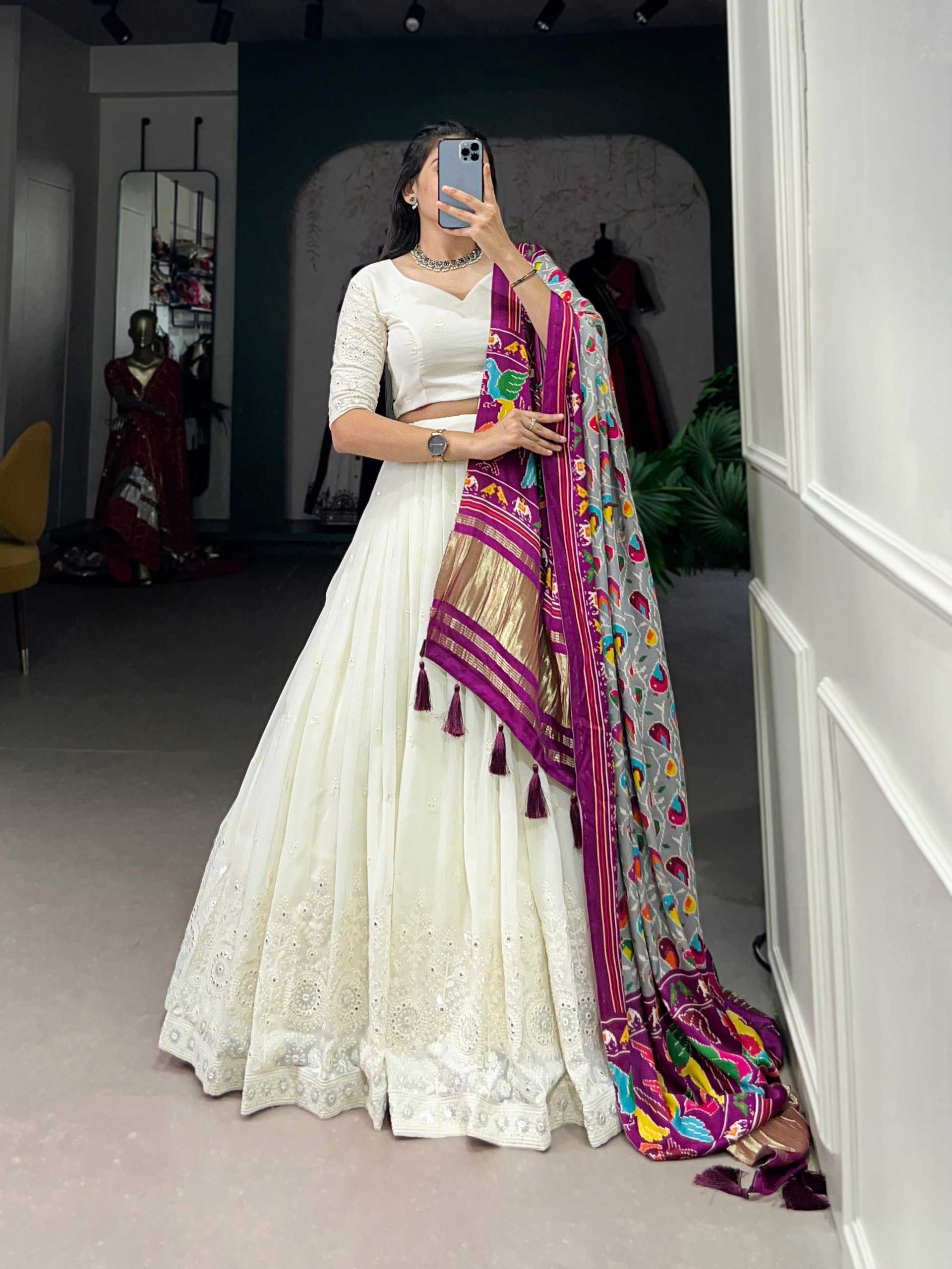 YNF GEORGETTE KESH134 1501 LEHENGAS WHOLESALE GEORGETTE WEDDING WHITE LEHENGA WITH DUPTTA WEDDING LEHENGAS MANUFACTURER- Kapda Export