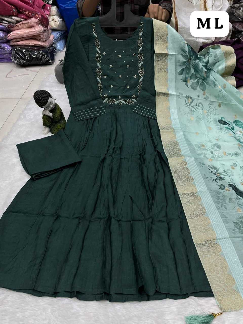 YNF HEAVY ROMAN SILK KESH258 VDA05 SUITS & DRESSES WHOLESALE EMBROIDEREY WEDDING LADIES SILK SUITS MANUFACTURE- Kapda Export