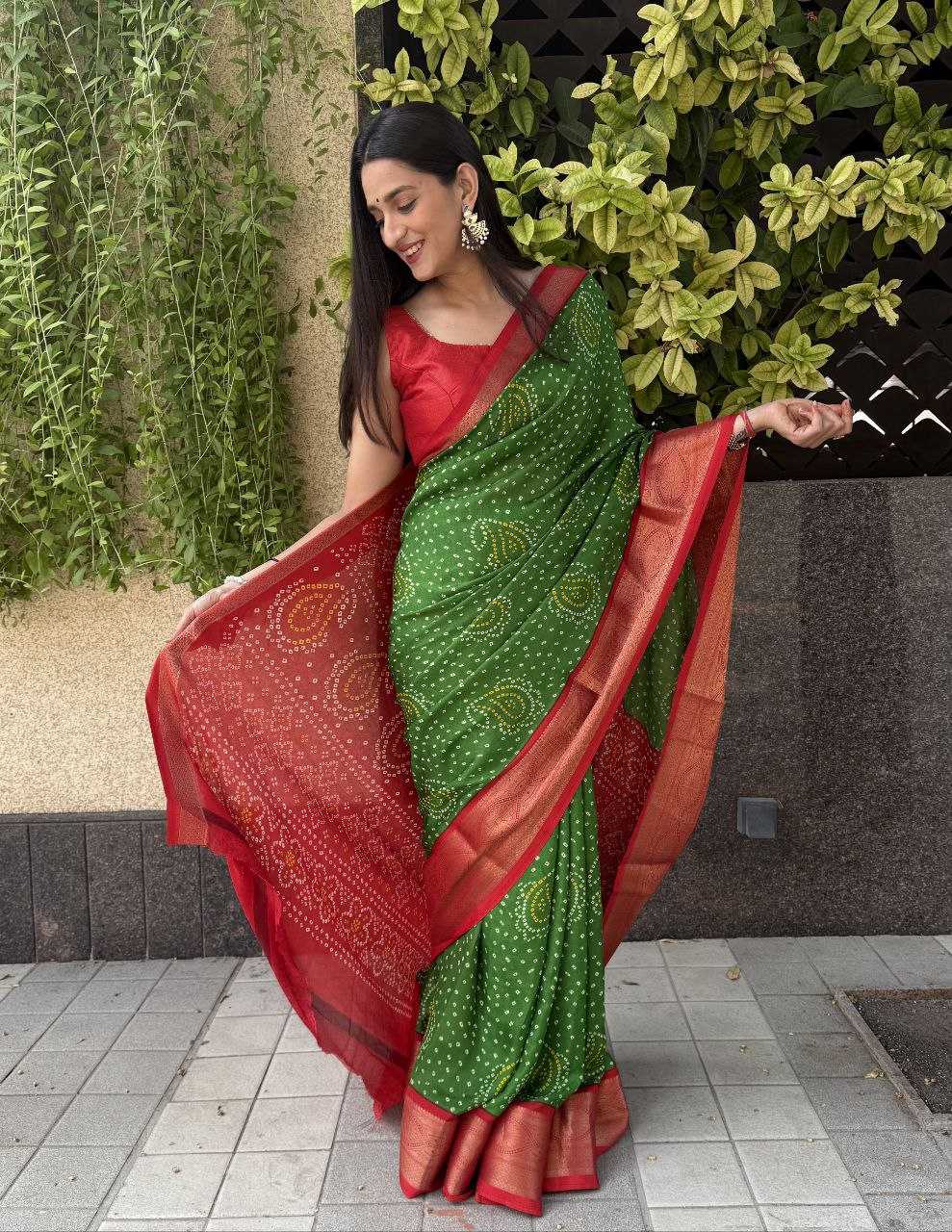 YNF SILK KESH117 RWC35 SAREES WHOLESALE SILK ZARI BORDER SILK BANDHANI GREEN SAREES MANUFACTURER- Kapda Export