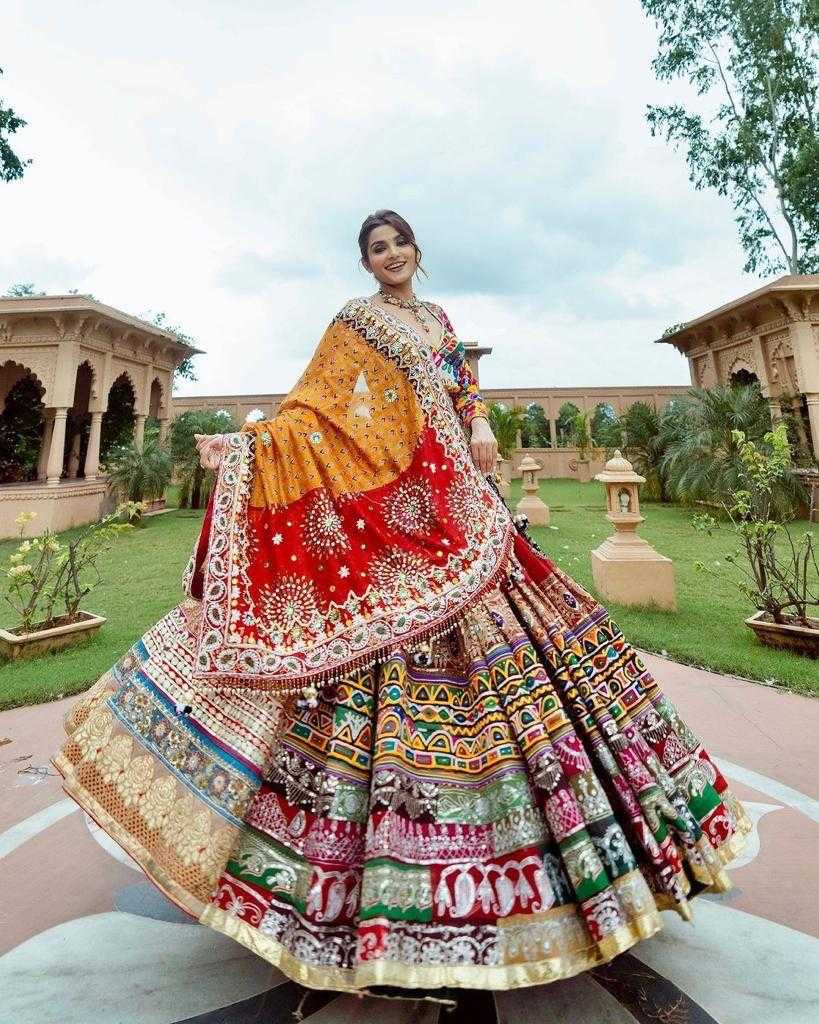 YNF SOFT BUTTER SILK KESH196 1467 LEHENGAS WHOLESALE SILK TRADITIONAL PRINTED LEHENGAS MANUFACTURER- Kapda Export