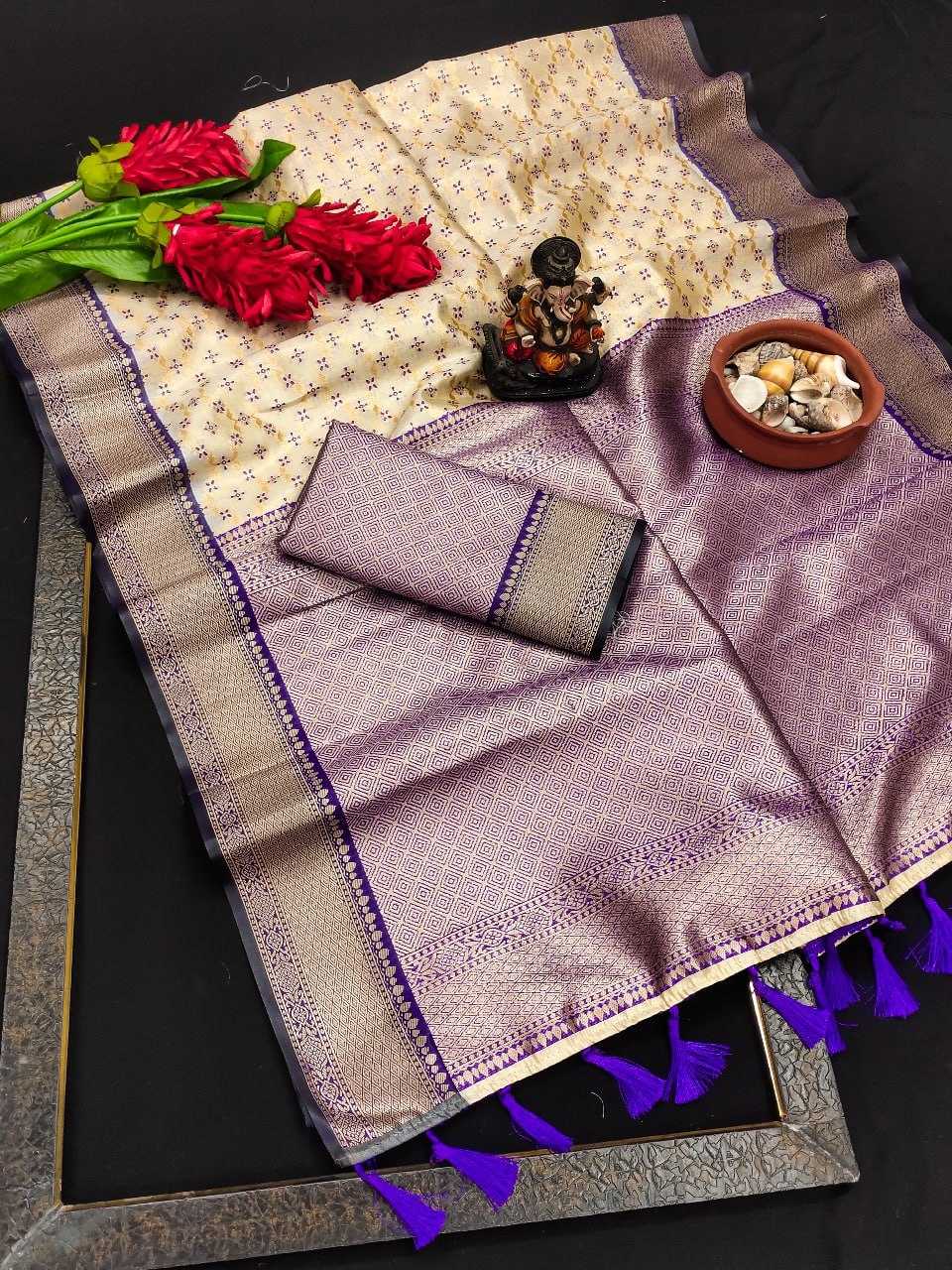 YNF SOFT SILK RIN144 TITANIC SAREES WHOLESALE TRADITIONAL SOFT SILK FESTIVAL SAREES MANUFACTURER- Kapda Export