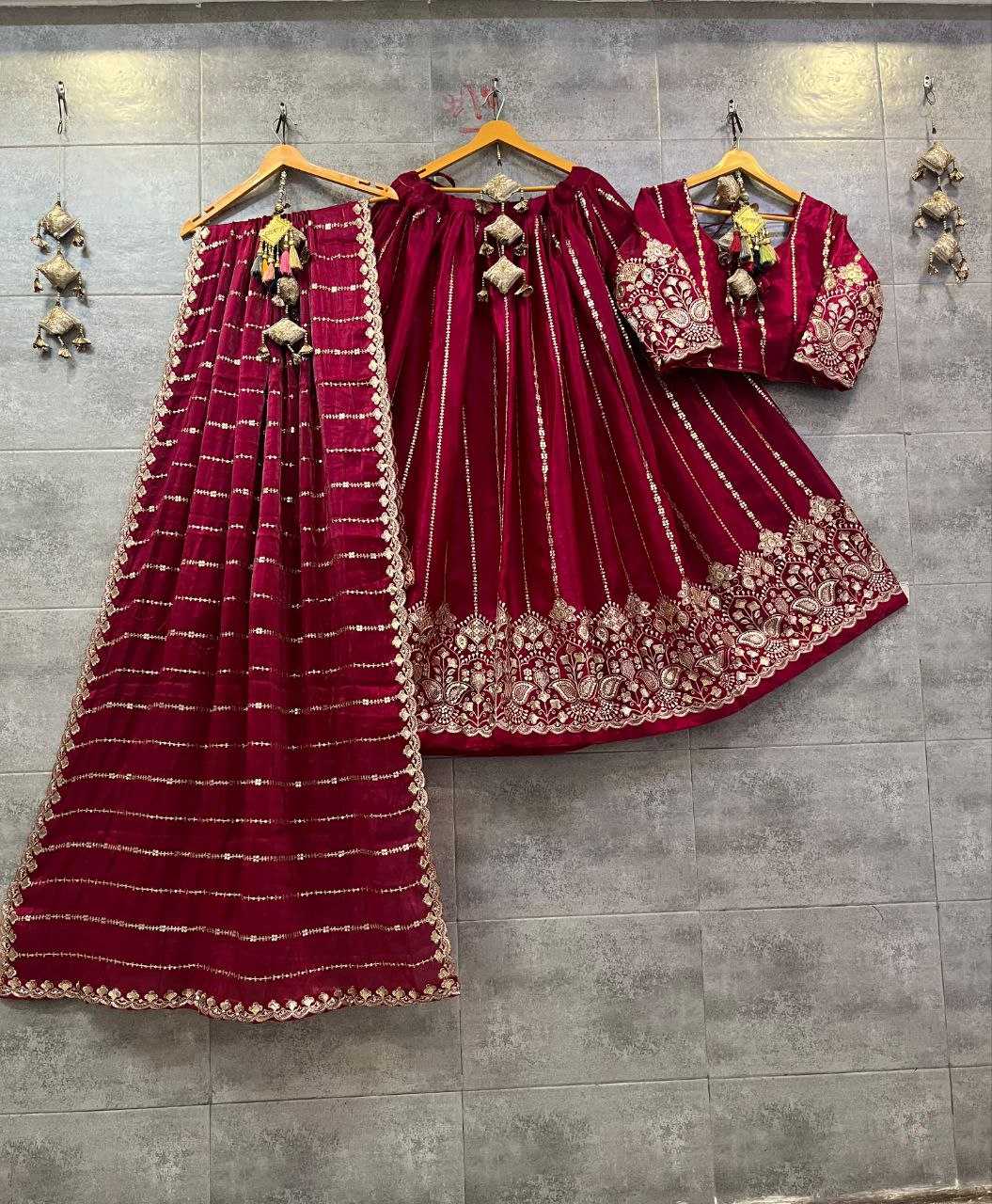 YNF TISSUE SILK KESH179 AHB105 LEHENGAS WHOLESALE DESIGNER SILK WEDDING SEQUNIS LEHENGAS MANUFACTURER- Kapda Export