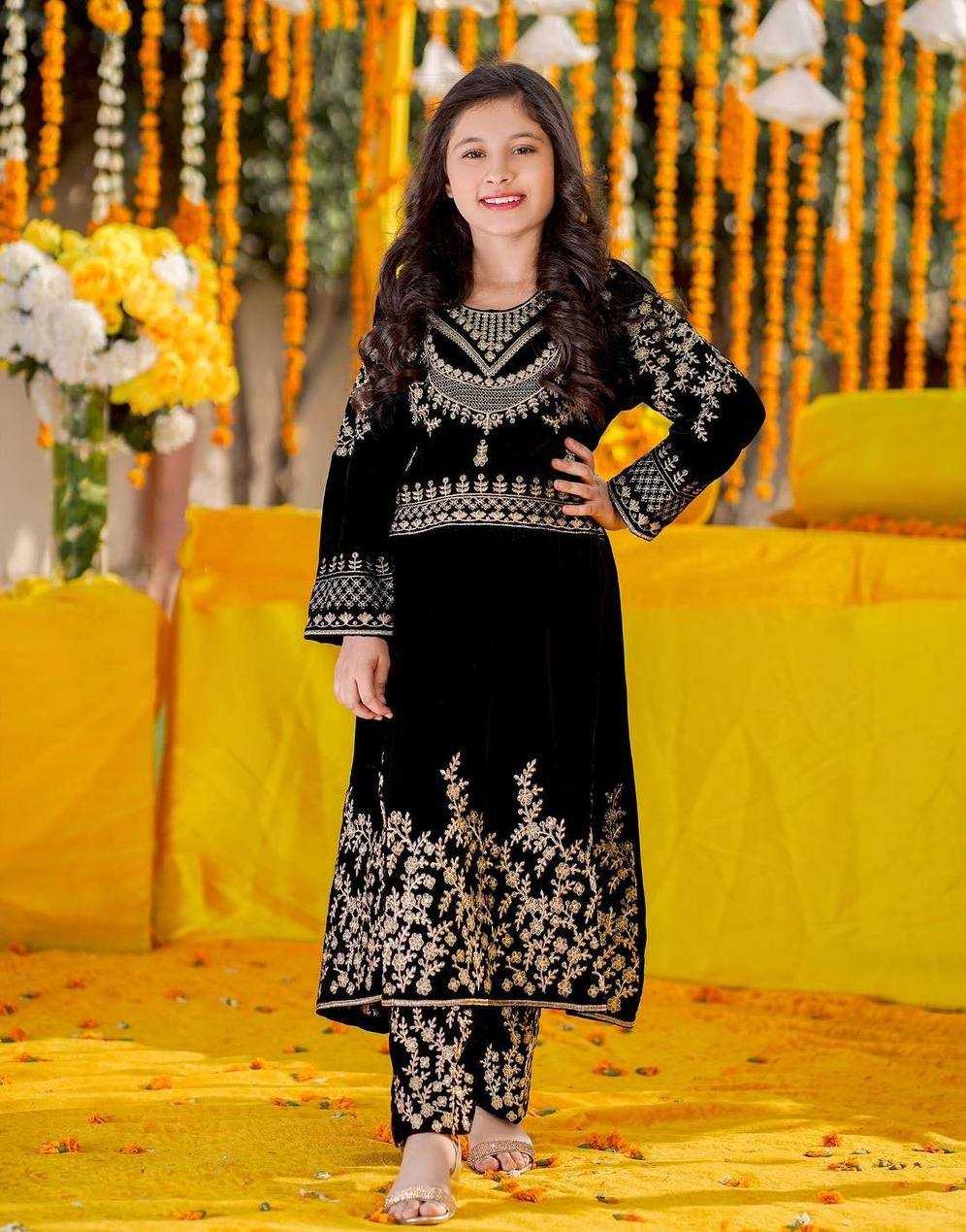 YNF VELVET RIN1544 190 WHOLESALE KIDS SUIT KIDS ANARKALI SUITS MANUFACTURER- Kapda Export