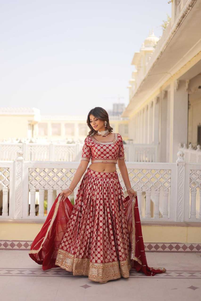 YNF VISCOSE KESH234 DSF015 LEHENGAS WHOLESALE RED TRADITIONAL WEDDING LEHENGAS MANUFACTURER- Kapda Export