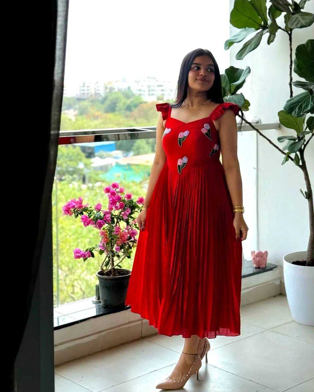 Ynf Vichitra Silk KESH485 78 Gowns Wholesale Designer Gowns Indo-Western Gowns Silk Gowns Manufacturer- Kapda Export