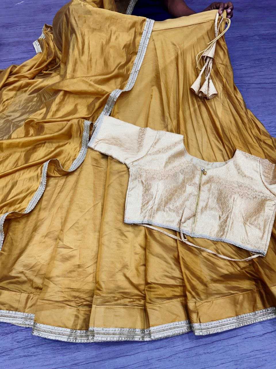 Ynf Organza Silk KESH527 ctw golden 1 Lehengas Wholesale Designer Lehenga Traditional Lehenga Golden Lehenga Manufacturer- Kapda Export