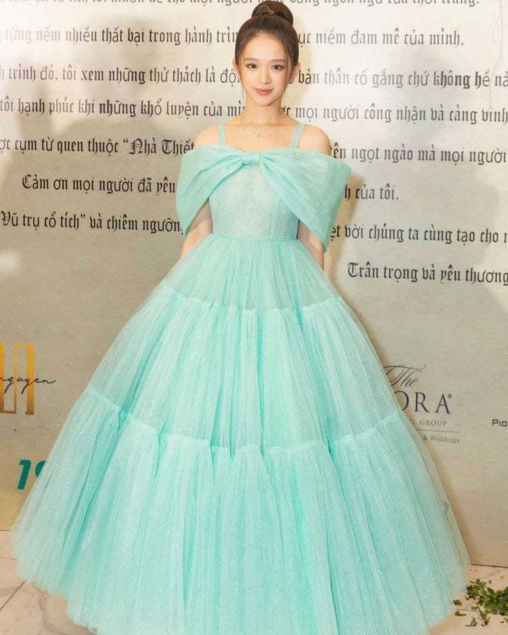 Ynf Soft Net RIN157 2144 Gowns Plus Size Collections Wholesale Party Gowns Net Gowns Ruffle Gowns Manufacturer- Kapda Export