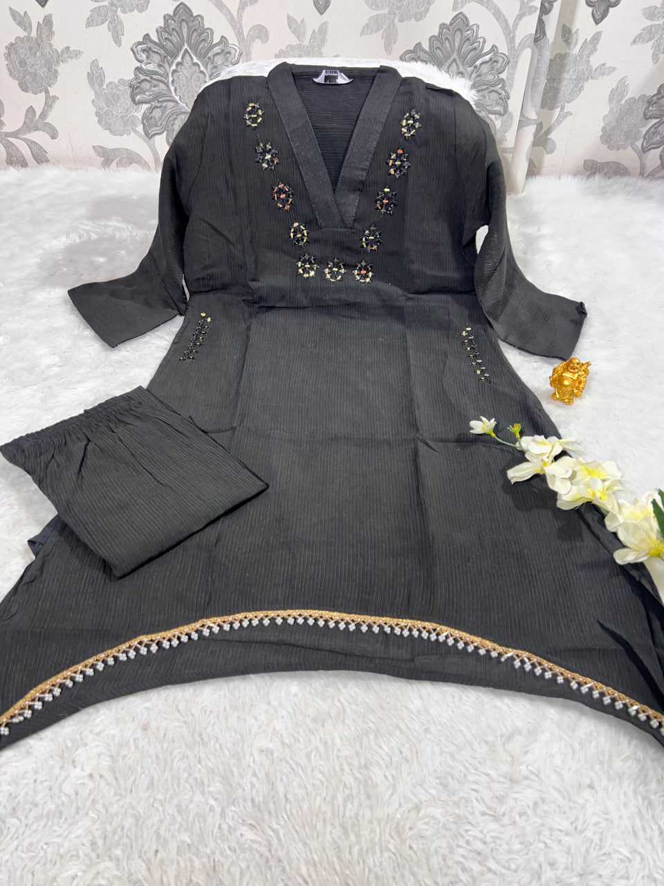 Ynf Chinon KESH594 159 Kurti Festive Collections Wholesale Kurtis With Bottom Mirror Work Kurti Kurtis With Pockets Manufacturer- Kapda Export