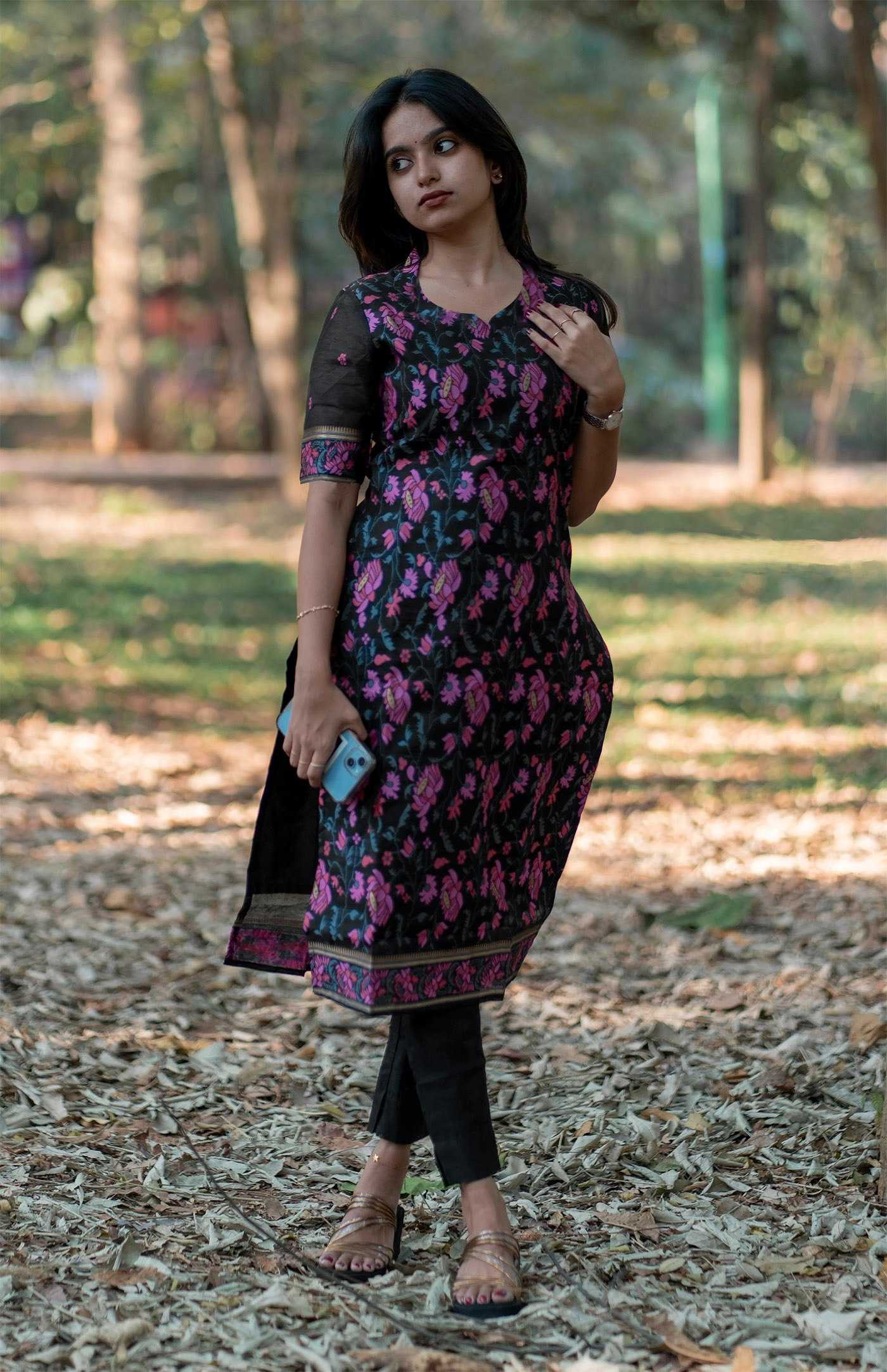 Ynf Jacquard KESH334 Momos Kurti Wholesale Printed Kurtis Kurti Bottom With Dupatta Ladies Kurti Manufacturer- Kapda Export