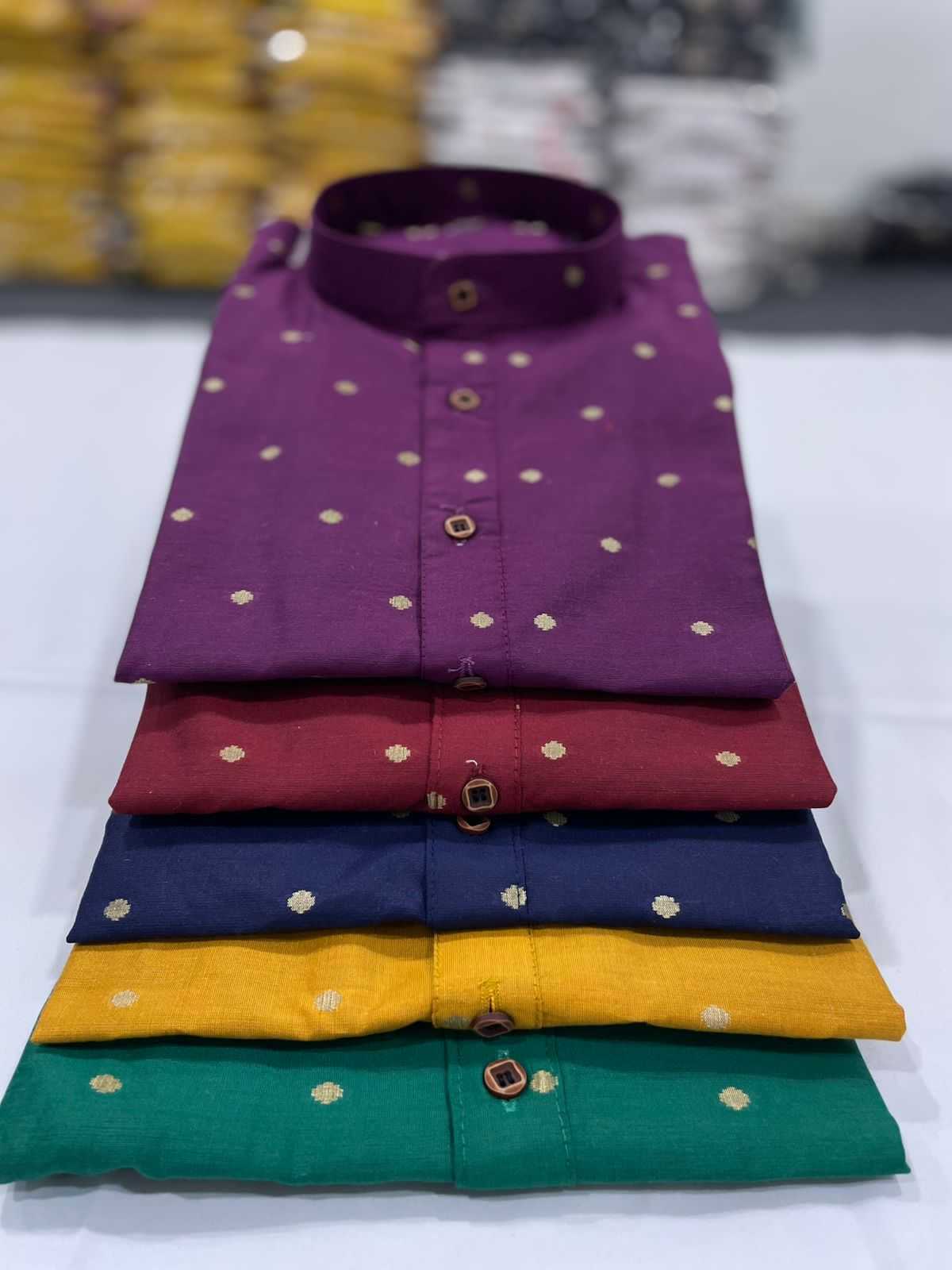 Ynf Silk Cotton KESH481 MAHESH Mens Wear Wholesale Mens Kurtas Casual Wear Men Short Kurta Manufacturer- Kapda Export