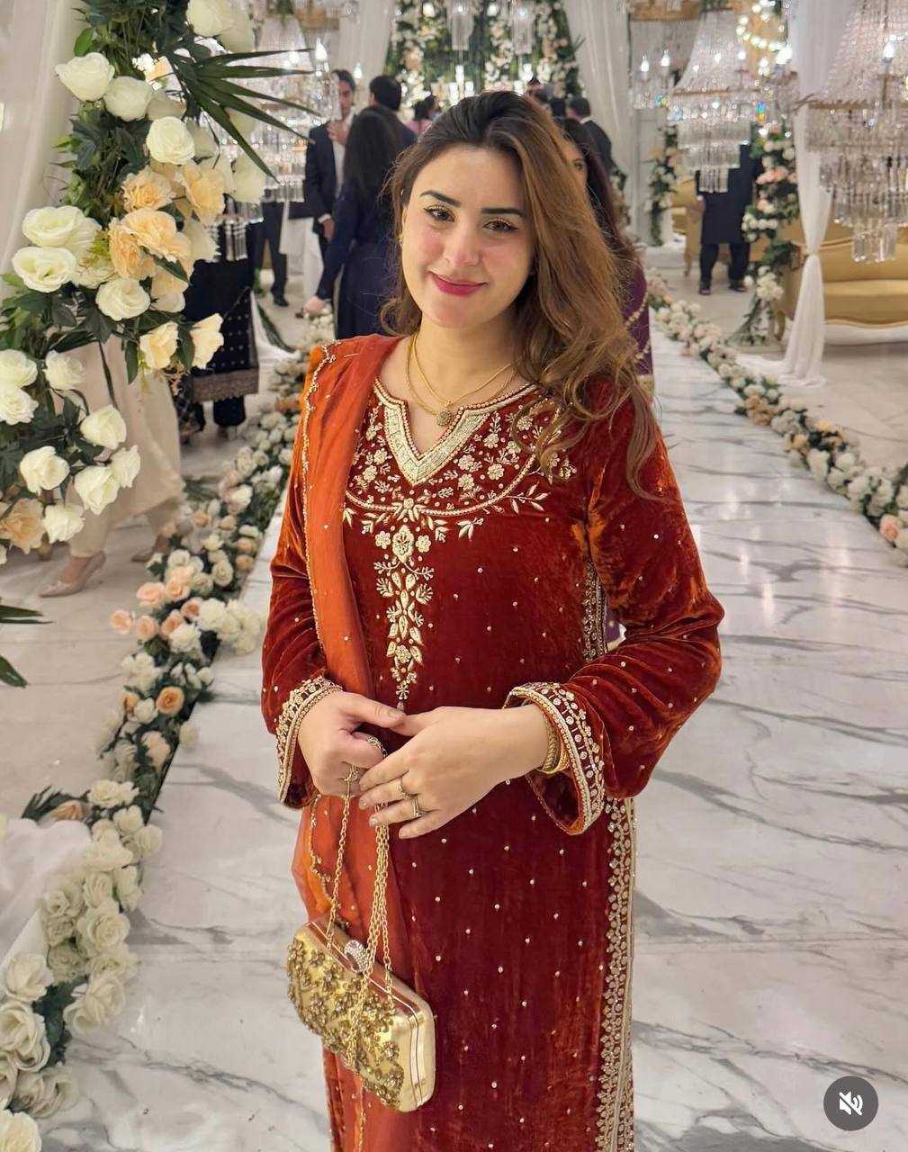 Ynf Velvet KESH506 1233 Suits & Dresses Wholesale Ladies Suits Kashmiri Suits Embroidery Suits Floor-Length Dresses Manufacturer- Kapda Export