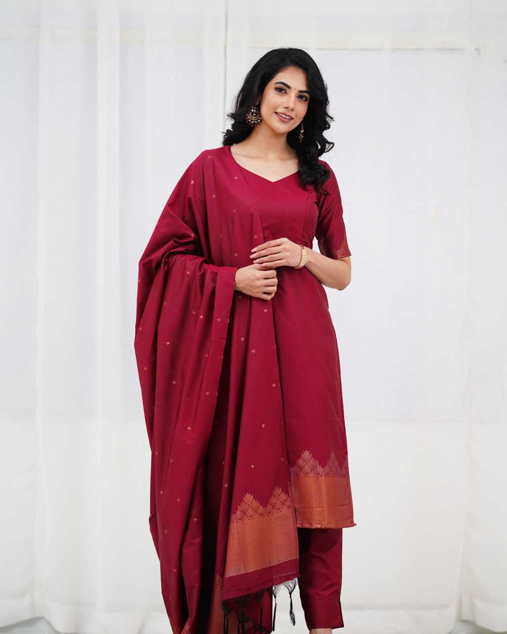 Ynf Blended KESH545 SANVI ZARI Suits & Dresses Wholesale Designer Suits Casual Dresses Printed Dresses Manufacturer- Kapda Export