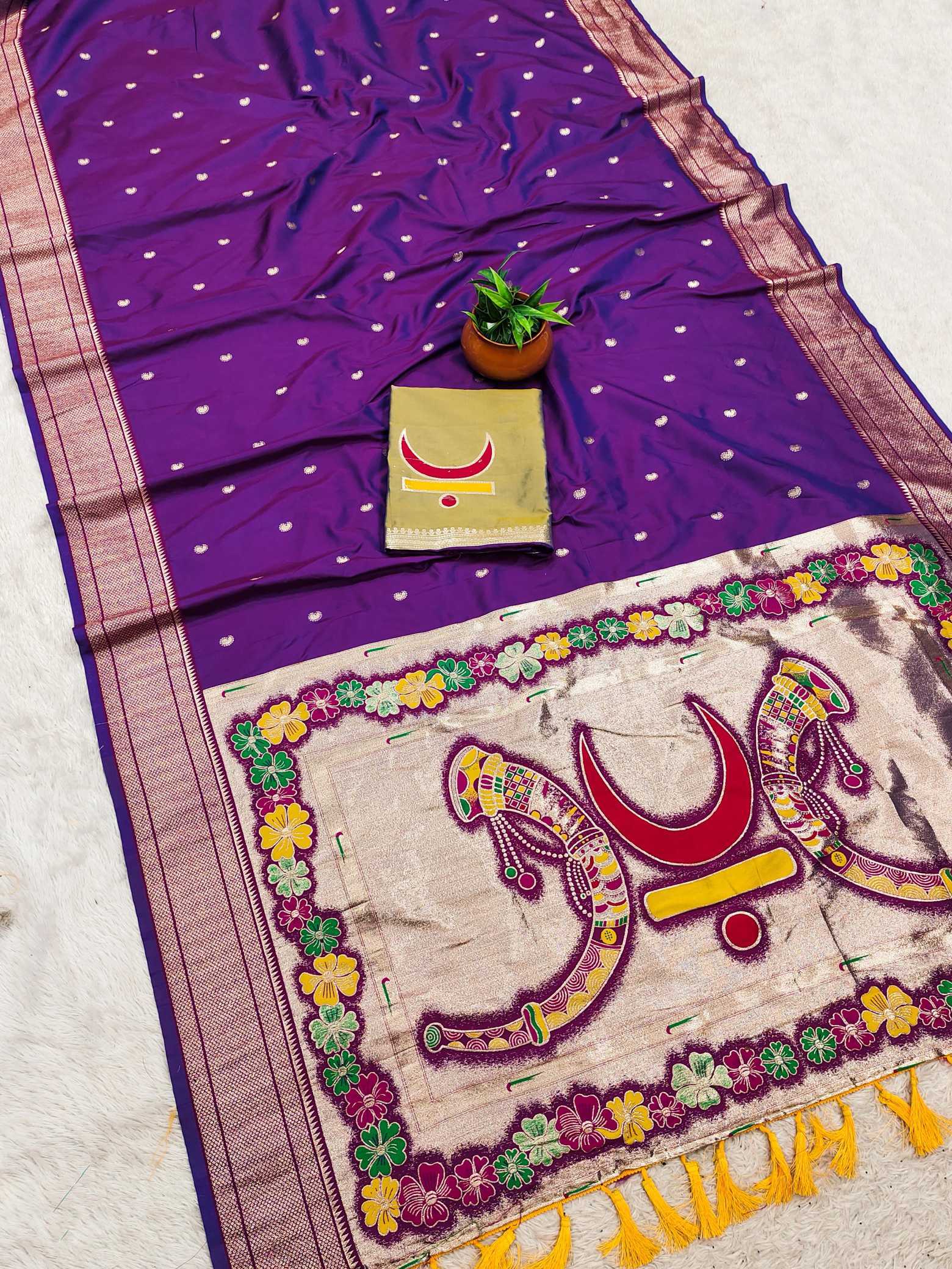 Ynf Paithani Silk KESH700 Rajmata Paithani Silk Sarees Wholesale Paithani Sarees Soft Silk Sarees Zari Border Silk Sarees Manufacturer- Kapda Export