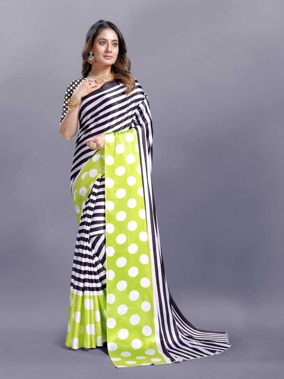 YNF CREPE SRRT JAPAN CRAPE7 SAREES WHOLESALE PRINTED LADIES CREPE SATIN SAREES MANUFACTURER