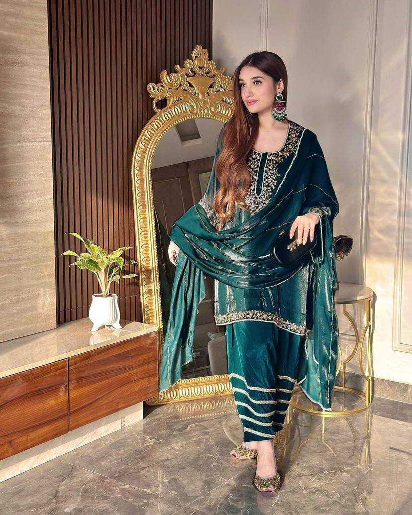 YNF JIMMY CHOO KESH149 1263 SUITS & DRESSES WHOLESALE PAKISTANI KASHMIRI PALAZZO LADIES SILK SUITS MANUFACTURER