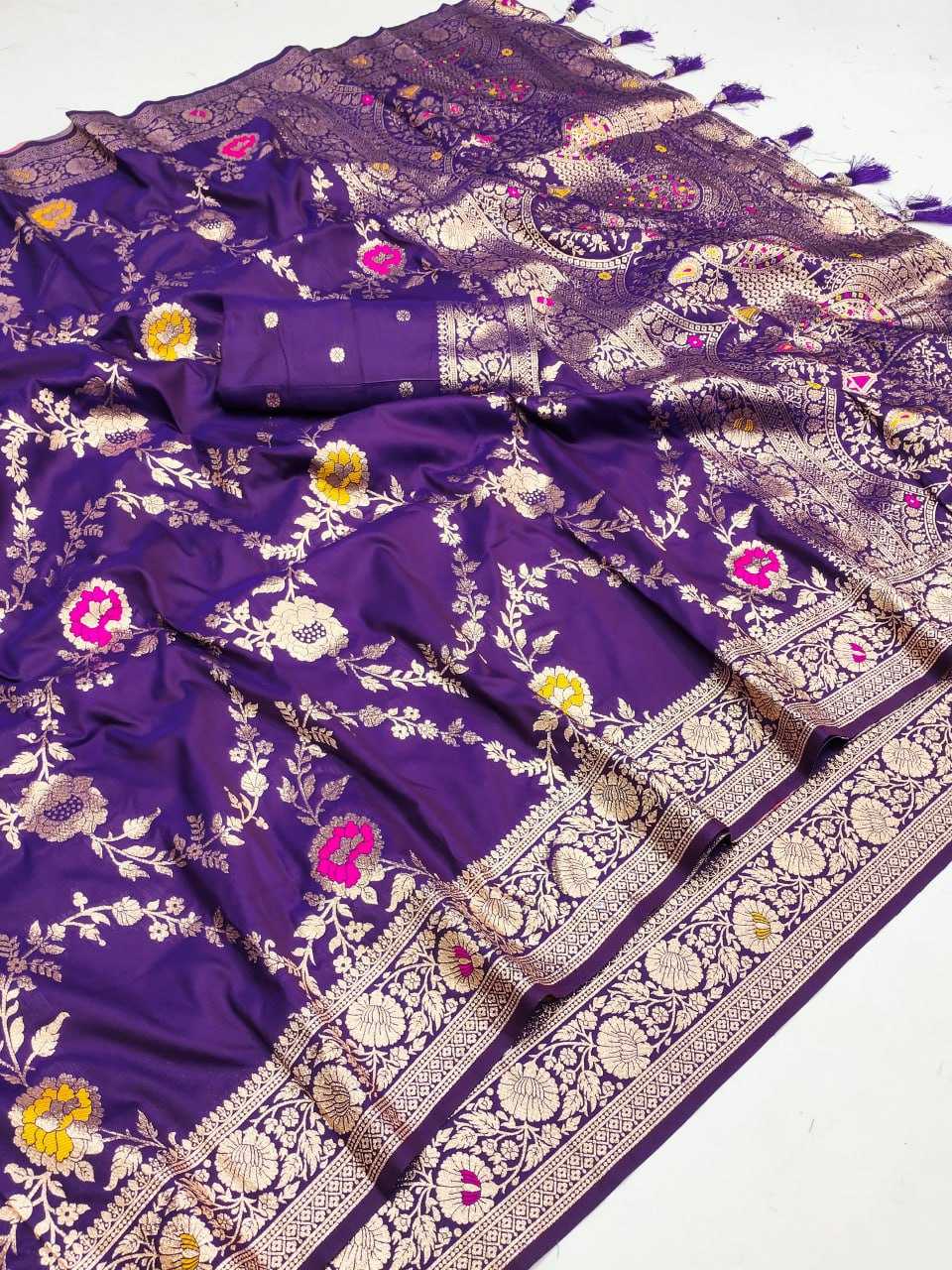 YNF BANARASI SOFT SILKRIN150 Banarasi-1 SILK SAEES WHOLESALE TRADITIONAL BANARASI SOFT SILK SAREES FOR WEDDING MANUFACTURER- Kapda Export