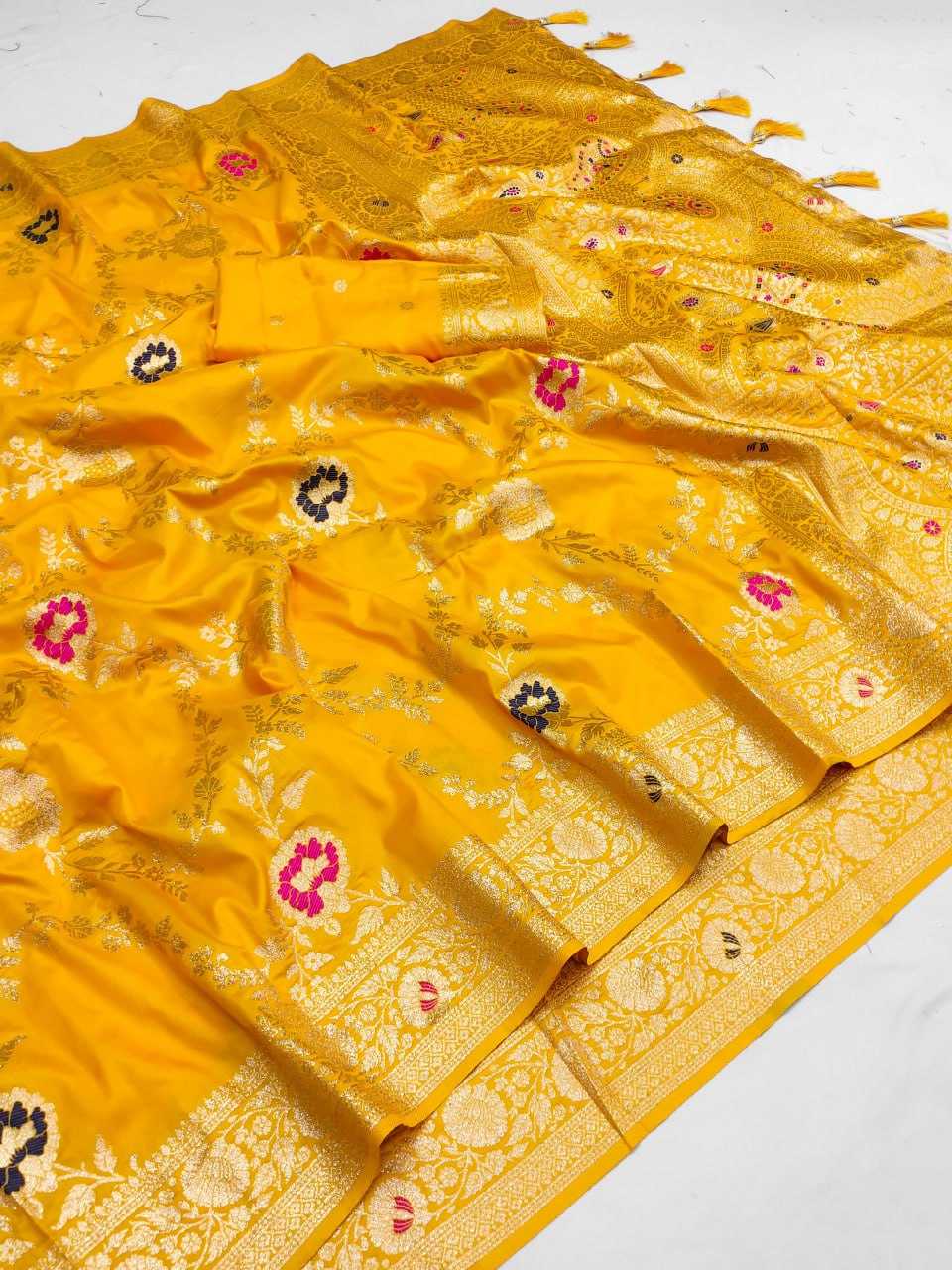 YNF BANARASI SOFT SILKRIN150 Banarasi-1 SILK SAEES WHOLESALE TRADITIONAL BANARASI SOFT SILK SAREES FOR WEDDING MANUFACTURER- Kapda Export