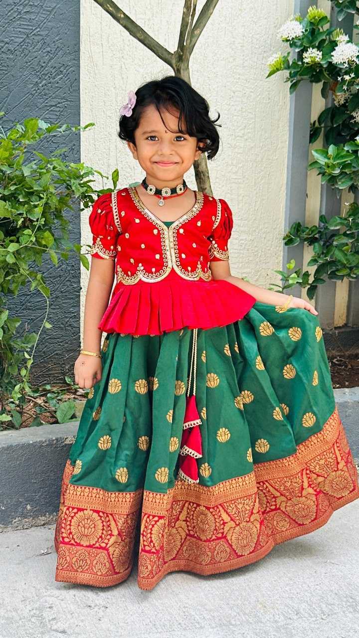 YNF BANGLORI SILK KESH109 RRKT87 KIDS WEAR WHOLESALE KIDS GOWNS MANUFACTURER- Kapda Export