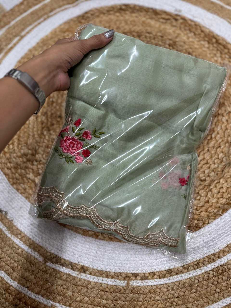 YNF CHIFFON RIN104 APE156 SAREES WHOLESALE CHIFFON EMBROIDERED CUTWORK SAREES MANUFACTURER - Kapda Export