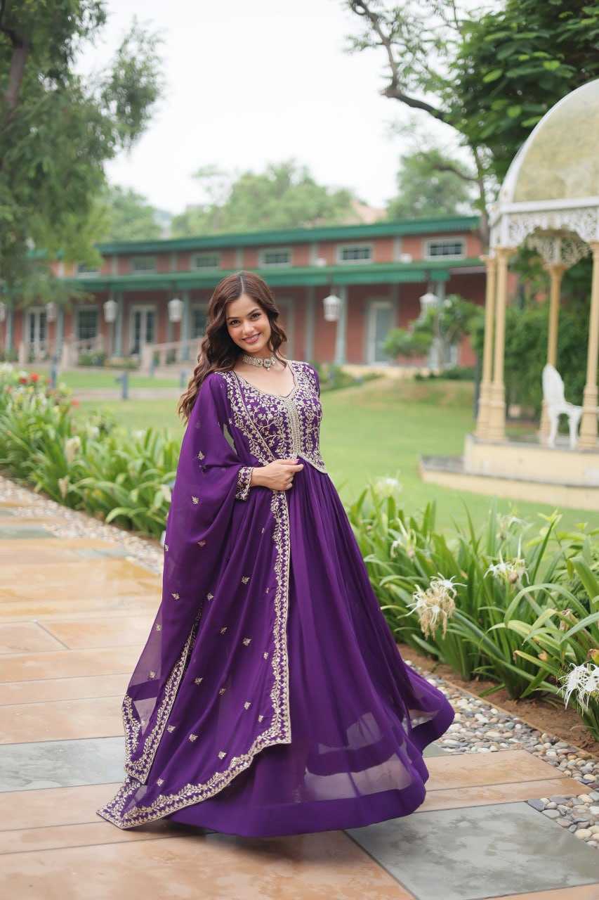 YNF FAUX BLOOMING KESH132 9202 GOWNS WHOLESALE WEDDING EMBROIDERY ANARKALI GOWNS MANUFACTURER- Kapda Export