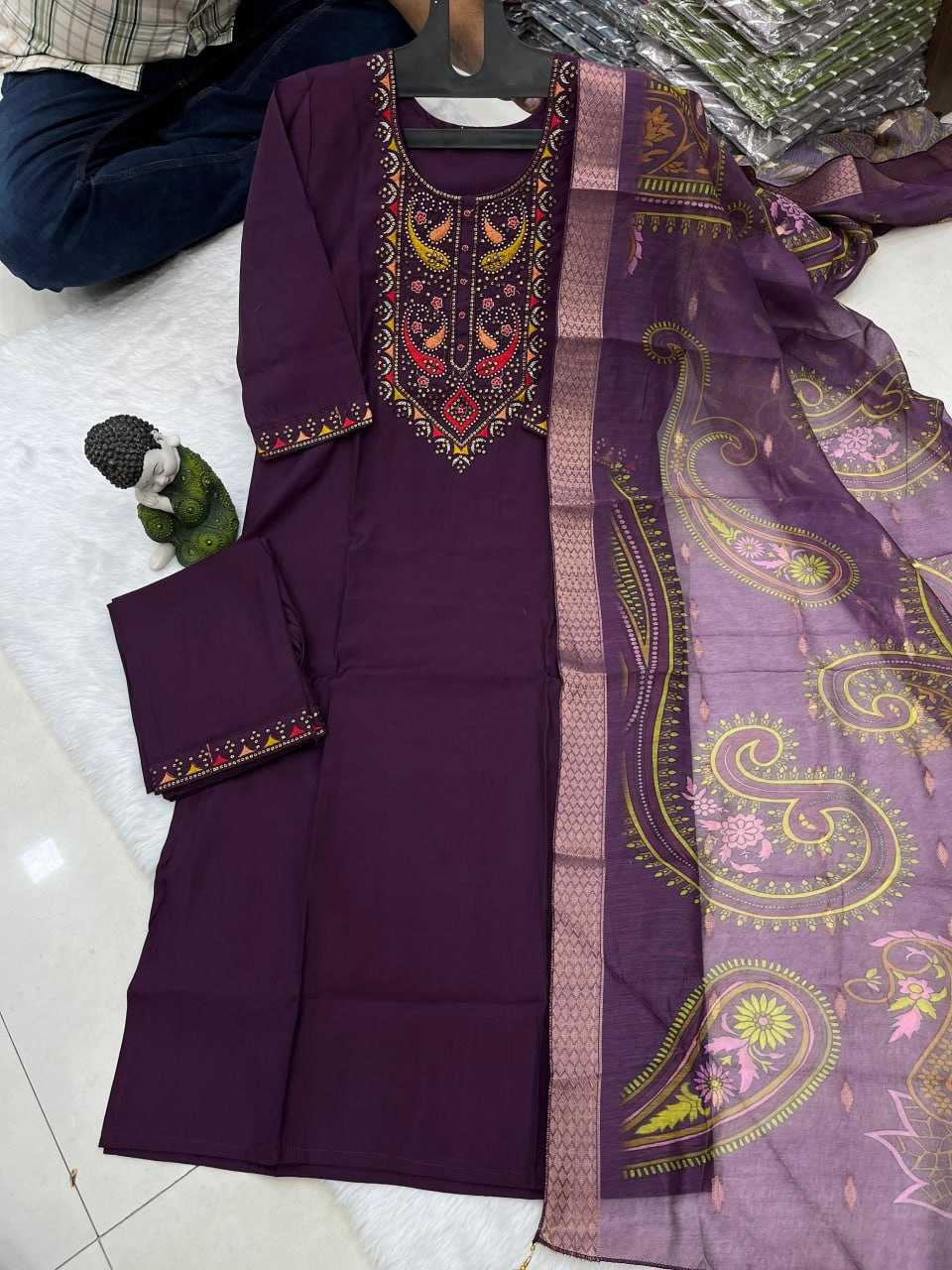 YNF HEAVY ROMAN SILKKESH258 VDA42 SUIT & DRESSES WHOLESALE EMBROIDEREY WEDDING LADIES SILK SUITS MANUFACTURE- Kapda Export