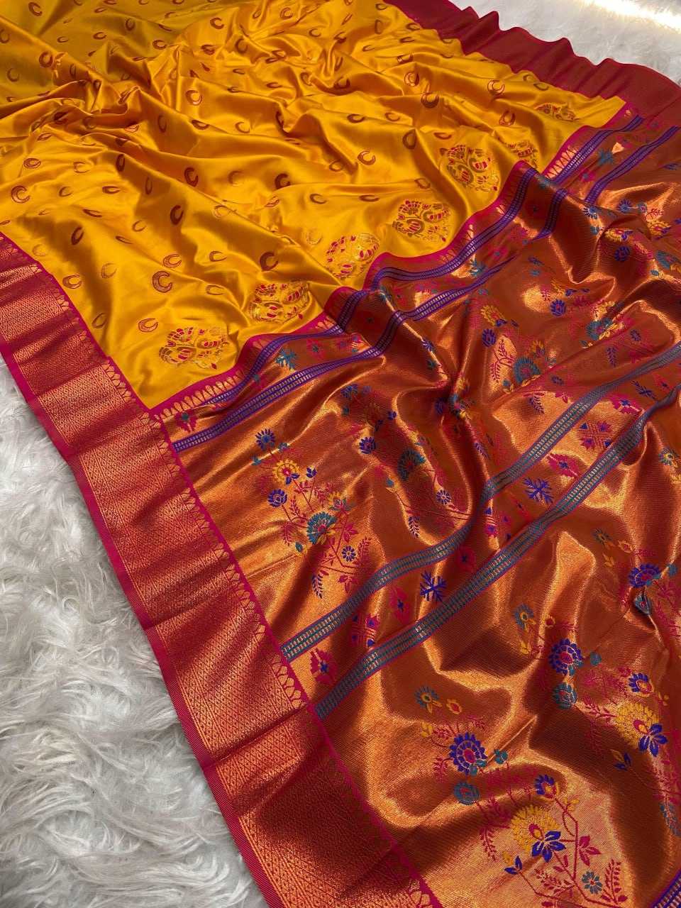 YNF PAITHANI SILK RIN150 Chandrakore Paithani SAREES WHOLESALE FESTIVEL PAITHANI SOFT SILK SAREES MANUFACTURER- Kapda Export