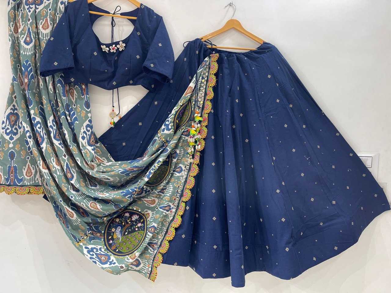 Ynf Handloom Silk KESH444 Classic Chaniya Choli Lehengas Wholesale Fancy Lehenga Chaniya Choli Handloom Lehenga Manufacturer- Kapda Export