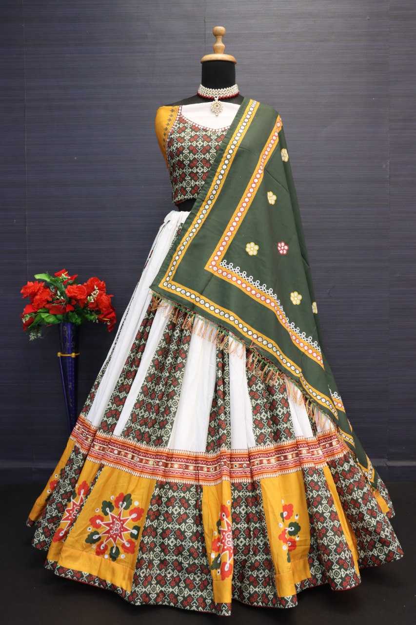 Ynf Muslin Cotton RIN222 106 Lehengas Wholesale Printed Lehenga Circular Lehenga Mirror Work Lehenga Manufacturer- Kapda Export
