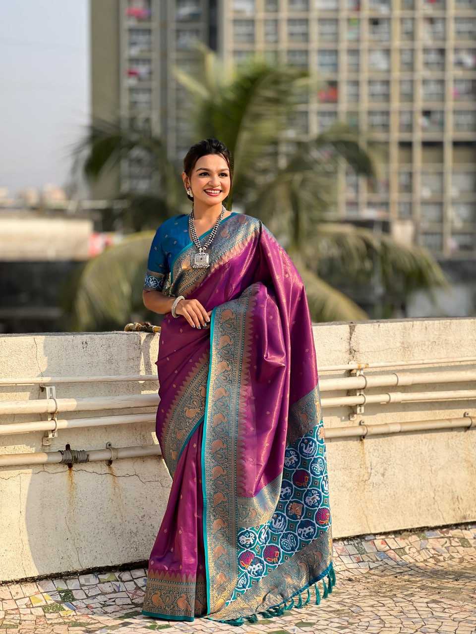 Ynf Tissue Silk RIN116 Tissue SAREES Silk Sarees Wholesale Heavy Silk Sarees Kanjeevaram Sarees Pure Zari Silk Sarees Manufacturer- Kapda Export