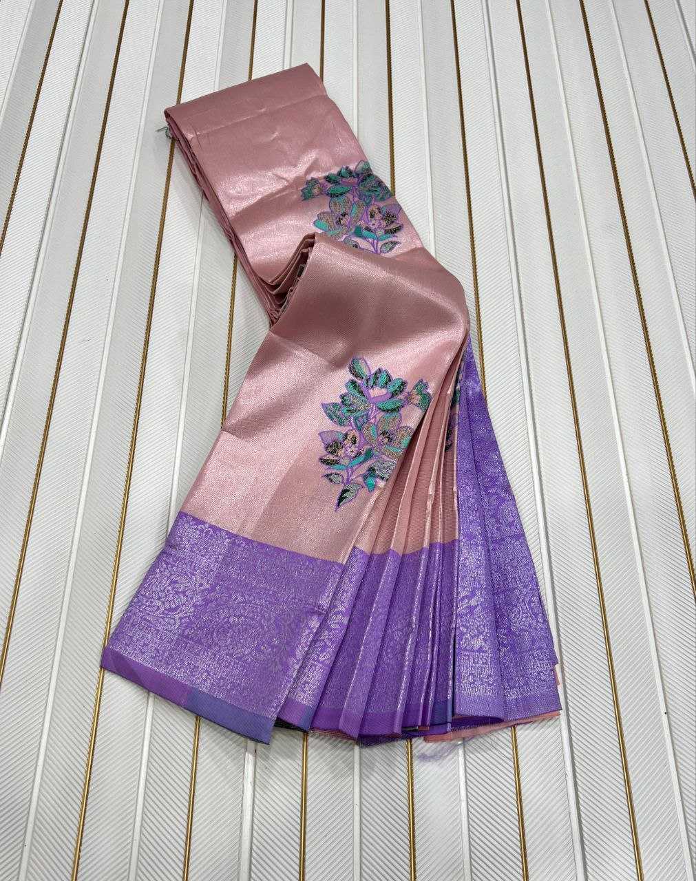 Ynf Jacquard RIN225 995 Silk Sarees Wholesale Pattu Sarees Zari Border Silk Sarees Embroidered Silk Sarees Manufacturer- Kapda Export