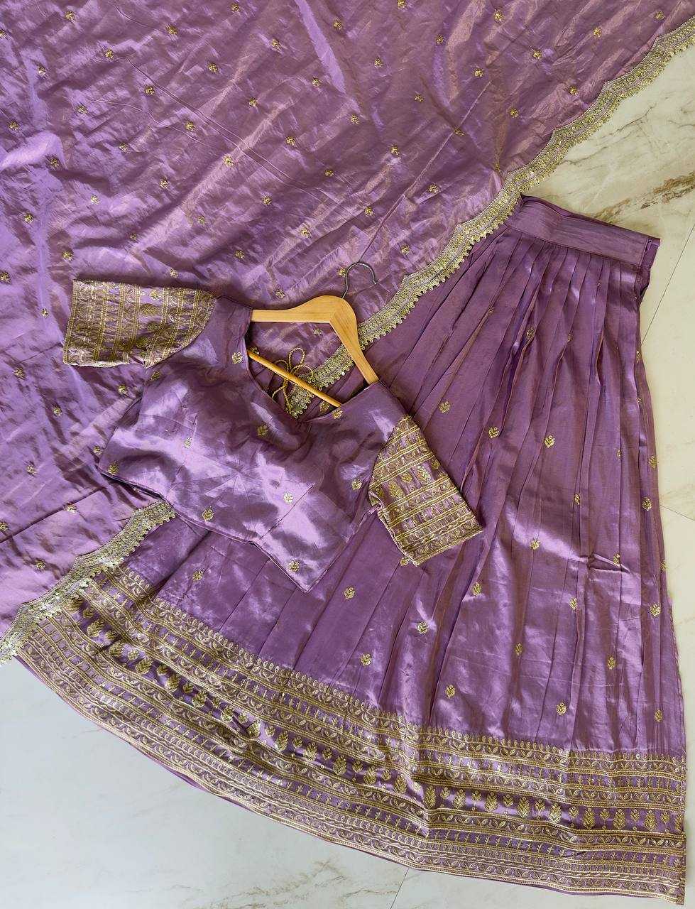 Ynf Shimmer silk KESH598 VNX1073 Sarees Festive Collections Wholesale Indian Sarees Lehenga Sarees Half Sarees Onam Collections Manufacturer- Kapda Export