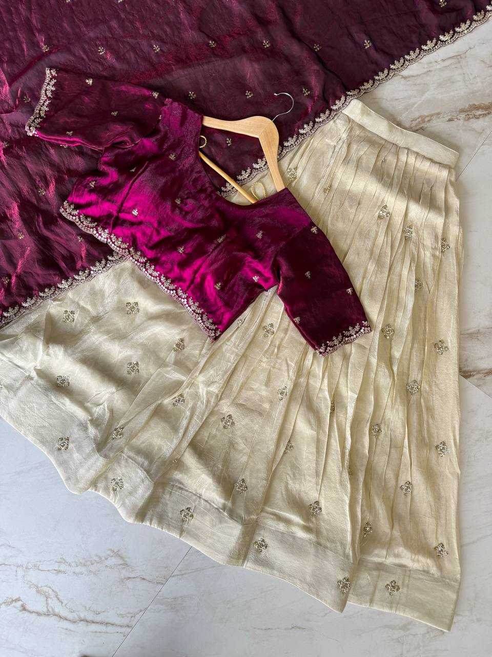 Ynf Tissue Silk KESH598 VNX1071 Sarees Wholesale Indian Sarees Lehenga Sarees Half Sarees Manufacturer- Kapda Export