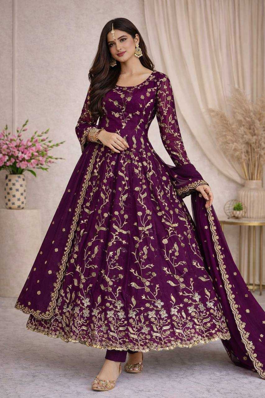 Ynf FENDY KESH490 689 Gowns Wholesale Embroidered Gown Party Wear Gowns Silk Gowns Manufacturer- Kapda Export