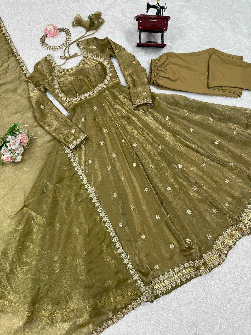 Ynf FENDY Silk RIN133 06 Gowns Wholesale Party Gowns Wedding Gown Evening Gowns Manufacturer- Kapda Export