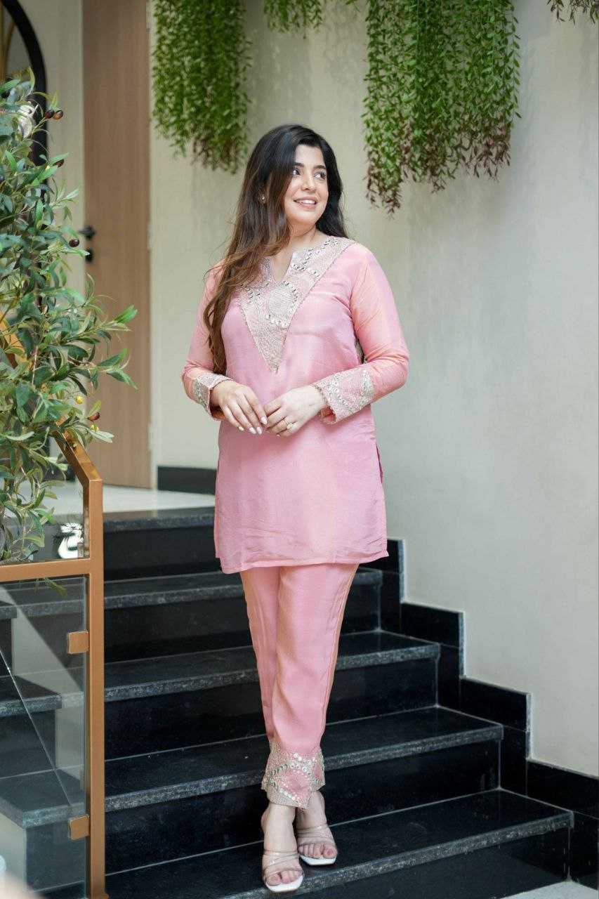 Ynf Pure Viscos KESH529 MISRI Kurti Wholesale Workwear Kurtis Embroidered Kurtis Silk Kurtis Manufacturer- Kapda Export