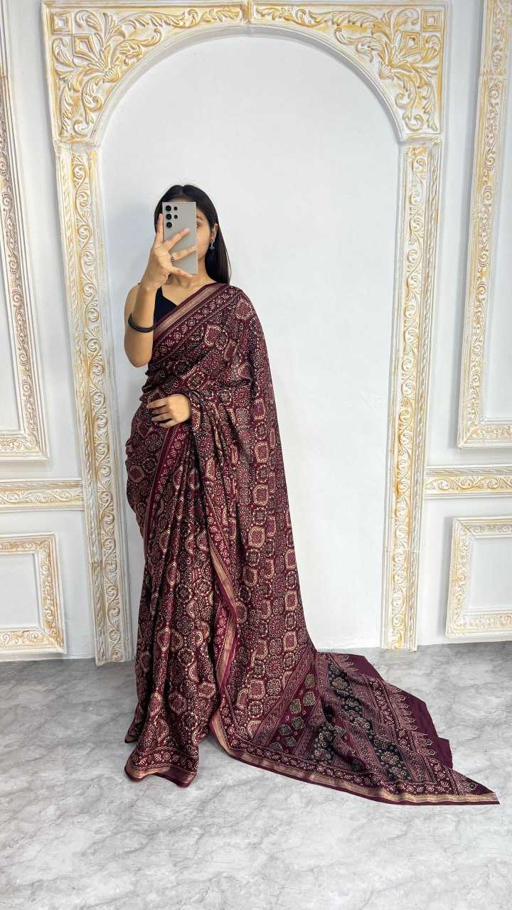 Ynf Cotton RIN207 2319 Sarees Wholesale Designer Sarees Printed Sarees Lightweight Sarees Manufacturer- Kapda Export