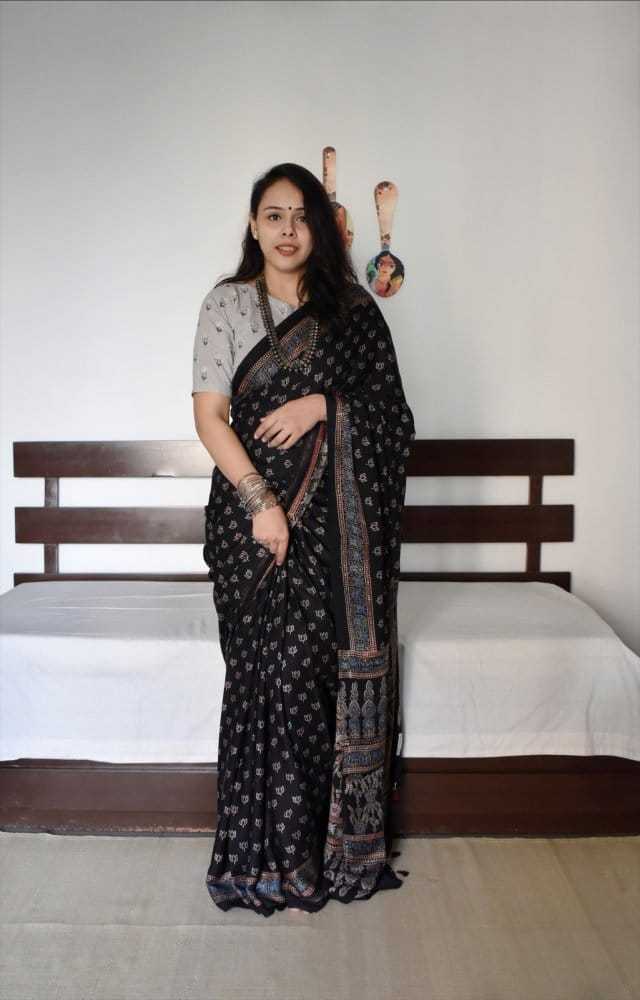 Ynf Muslin Silk KESH682 Aamira Silk Sarees Wholesale Hand Block Printed Silk Saree Muslin Silk Saree Lightweight Silk Sarees Manufacturer- Kapda Export