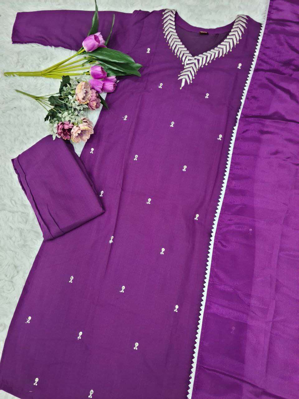 YNF PURE RAYON SMC 03 SUITS & DRESSES WHOLESALE LADIES DRESSES EMBROIDERY SUITS EMANUFACTURER