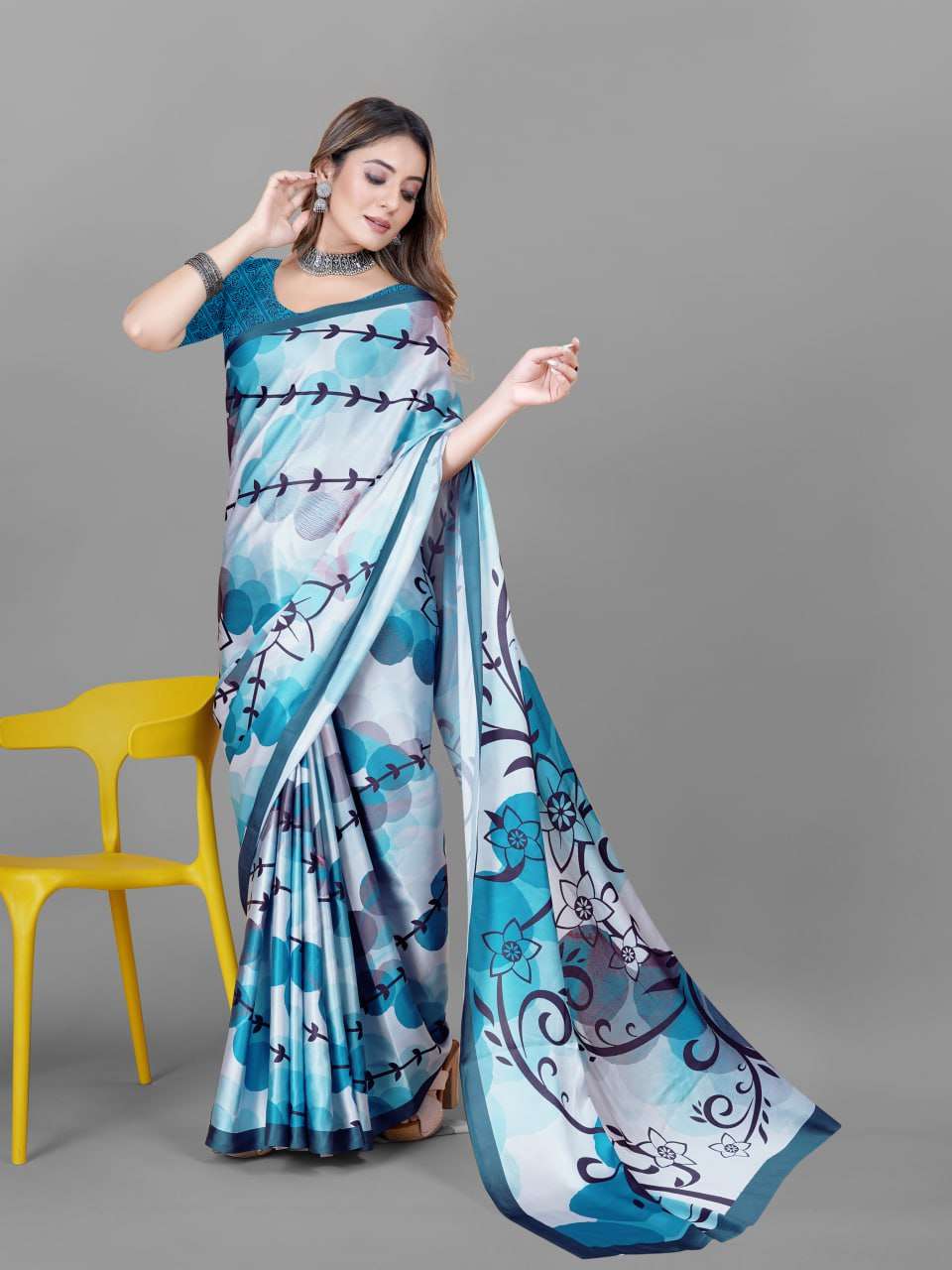 YNF CREPE SRRT JAPAN CRAPE7 SAREES WHOLESALE PRINTED LADIES CREPE SATIN SAREES MANUFACTURER